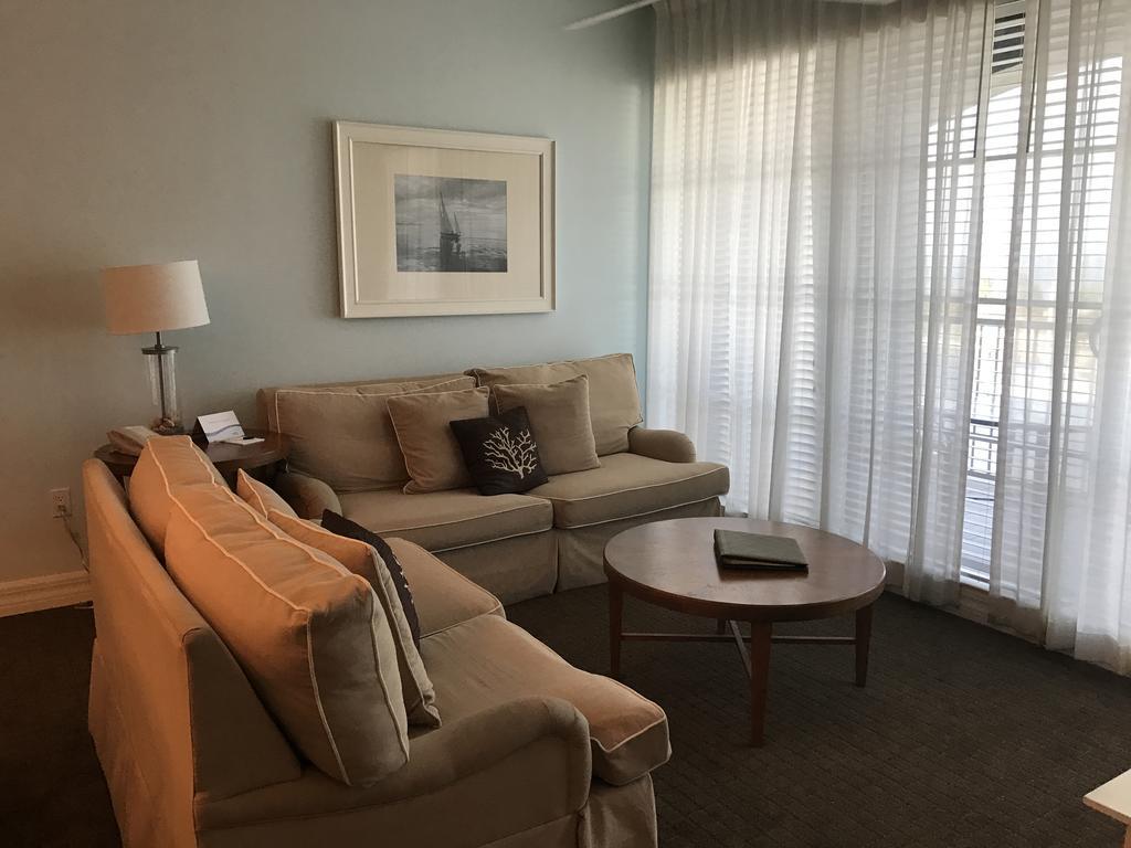 Harborside At Little Harbor Hotel