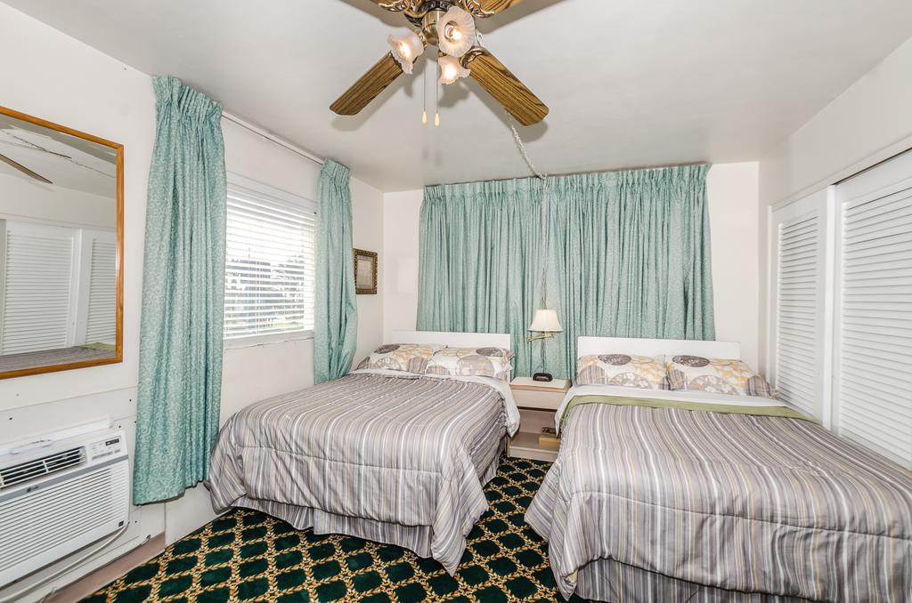 Motel Mardi Gras 2*
