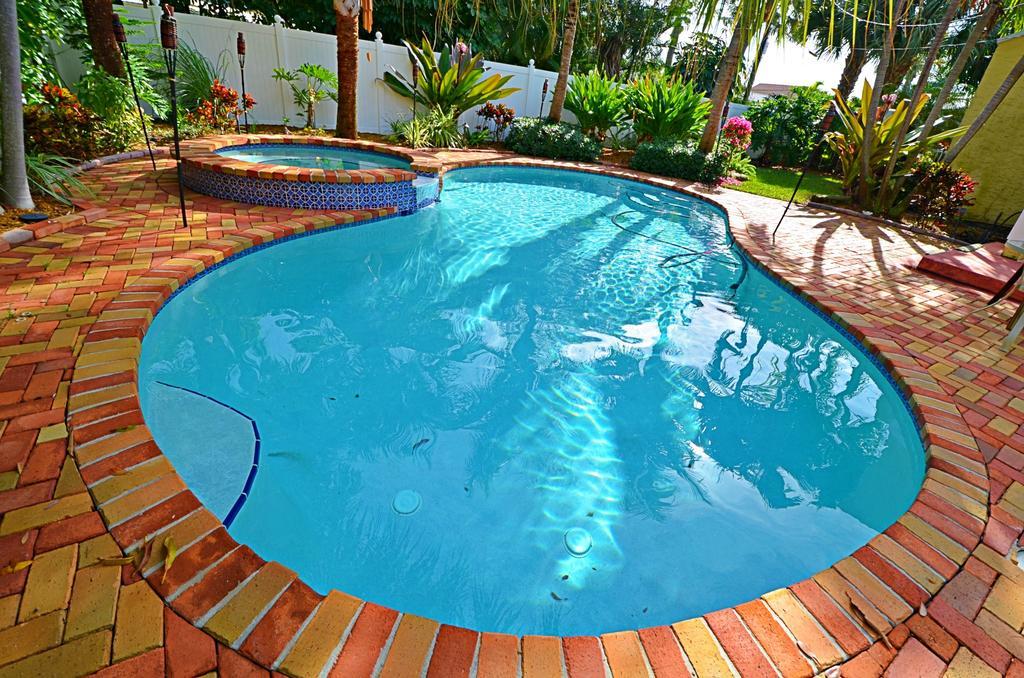 Magical -private Pool-spa & Garden