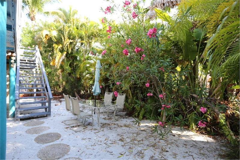 Villa 5583 Estero 4 Shell Shack *
