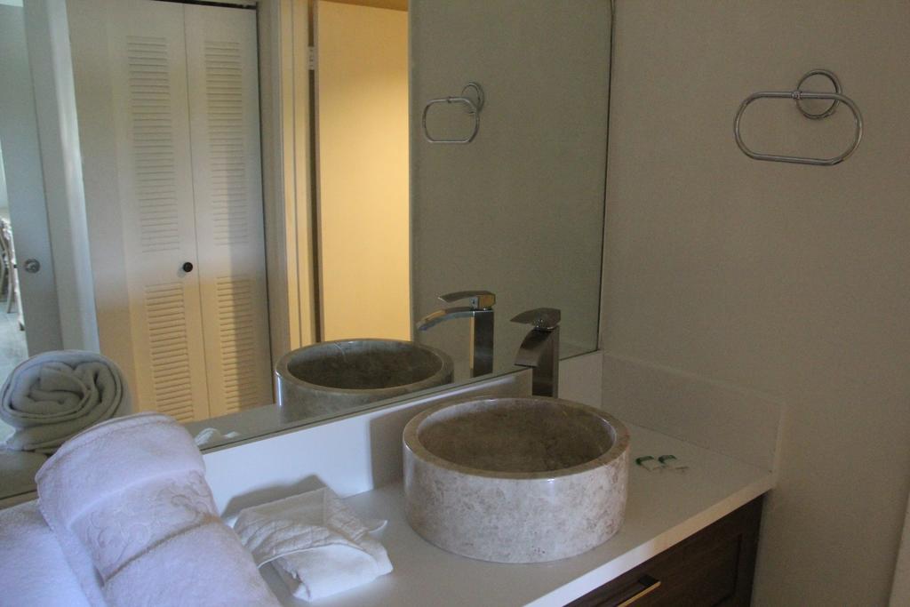 Apartment 6-608 Amazing Penthouse Water View With 2 Suites *