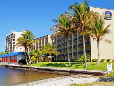 Western Myers Waterfront Hotel