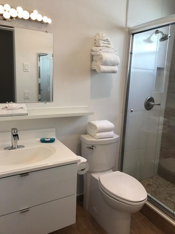 Wave Beach Vacation Apartment