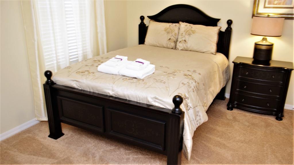 Loyalty Vacation Homes - Kissimmee