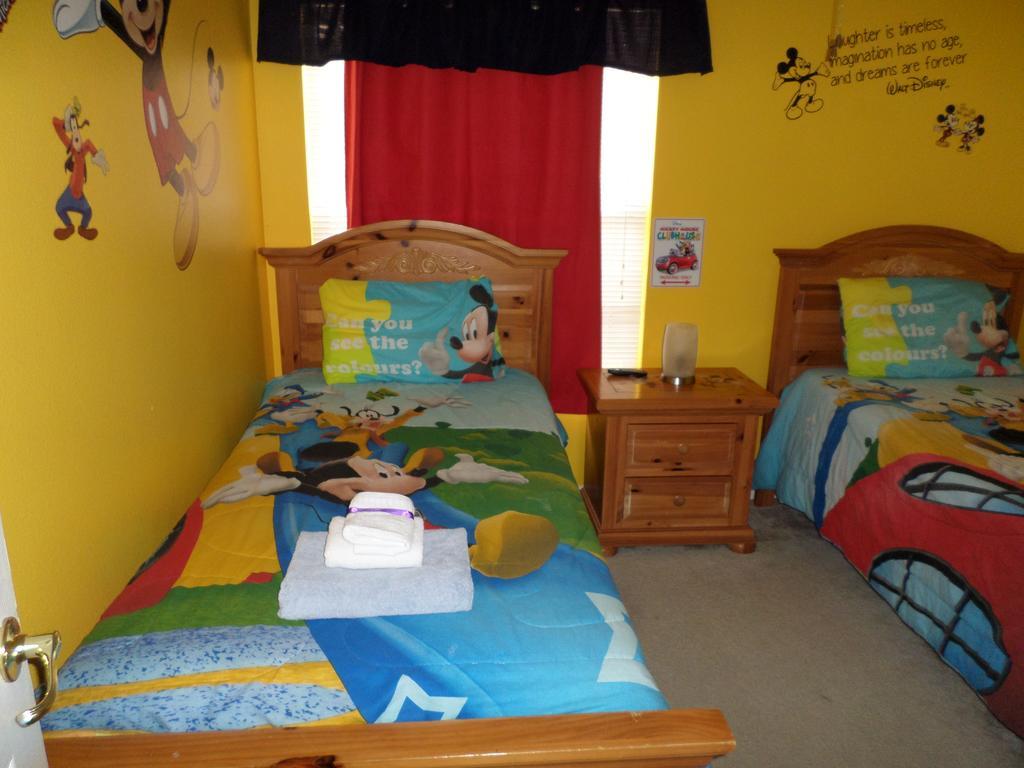 Loyalty Vacation Homes - Kissimmee Holiday home