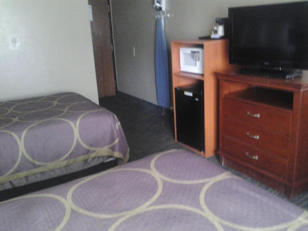 Hotel Super 8 By Wyndham Panama City