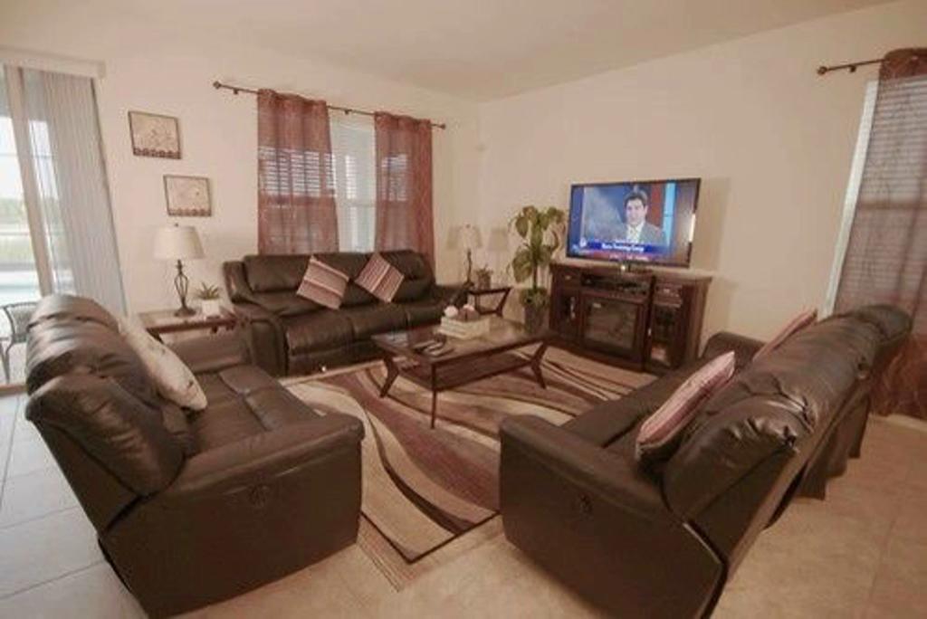Loyalty Vacation Homes - Kissimmee Holiday home *