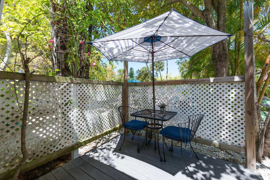Inn Tarpon Tale 3*