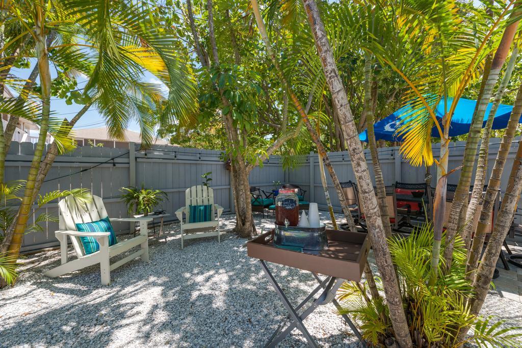 Inn Tarpon Tale