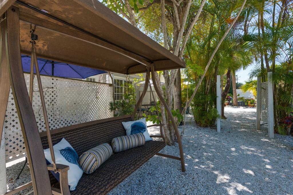 Inn Tarpon Tale 3*