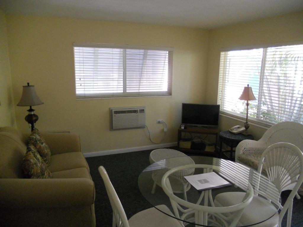 Motel Flamingo & Villas North Naples 2*