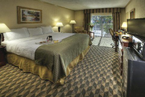 / Hotel Coral Gables