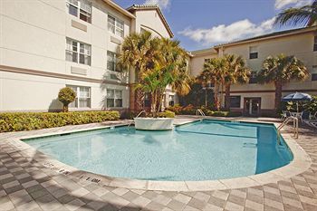 Extended America Select - Orlando - Maitland - Summit Tower Blvd Altamonte Springs
