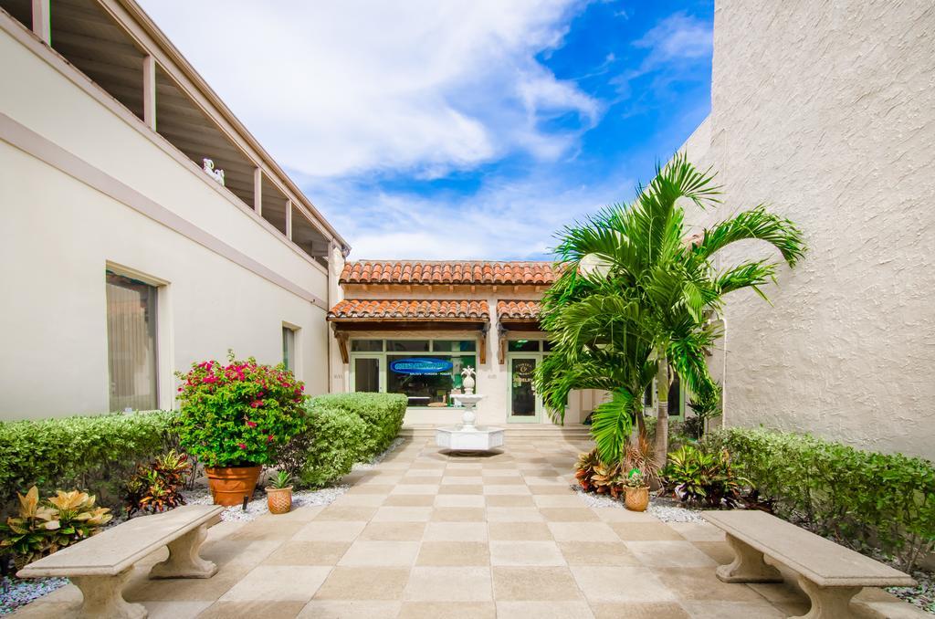 Inn Palm Historic Palm Beach
