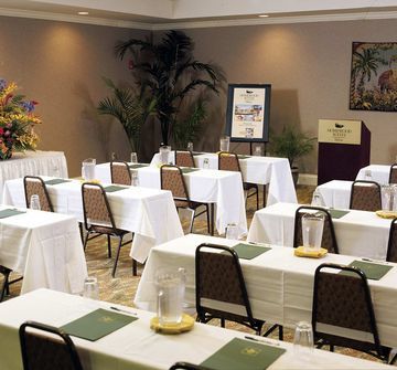 Hotel Pensacola Suites Hotel Pensacola