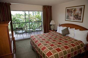 Western & 3* Naples