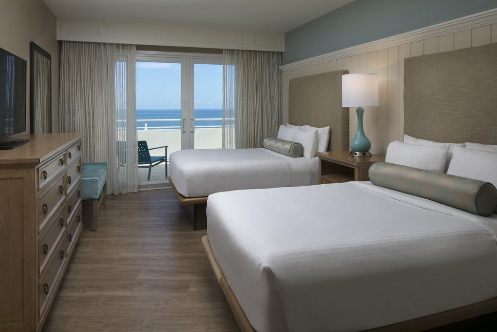 Edgewater Hotel 4*