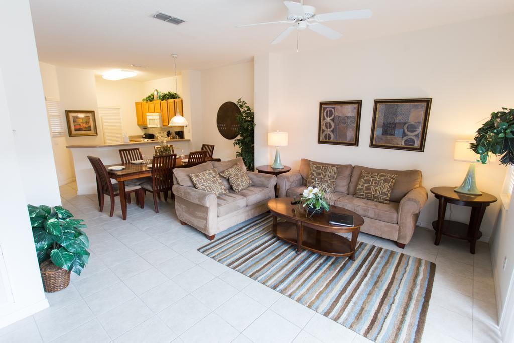 Regal Palms Four Corners