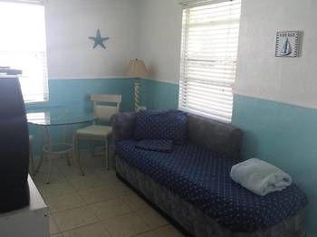 Motel Tropical Bay Extend A Suites