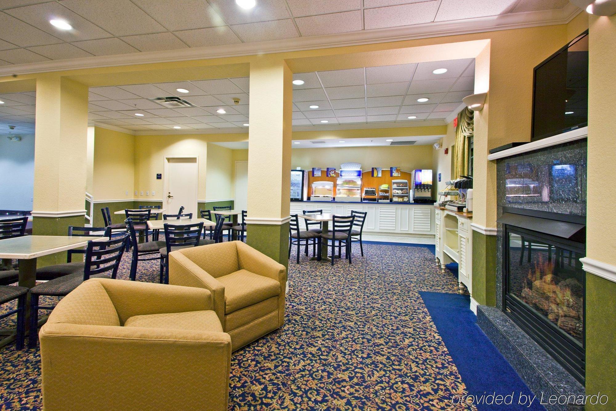 Express & Bonita Springs/naples By Ihg 3*