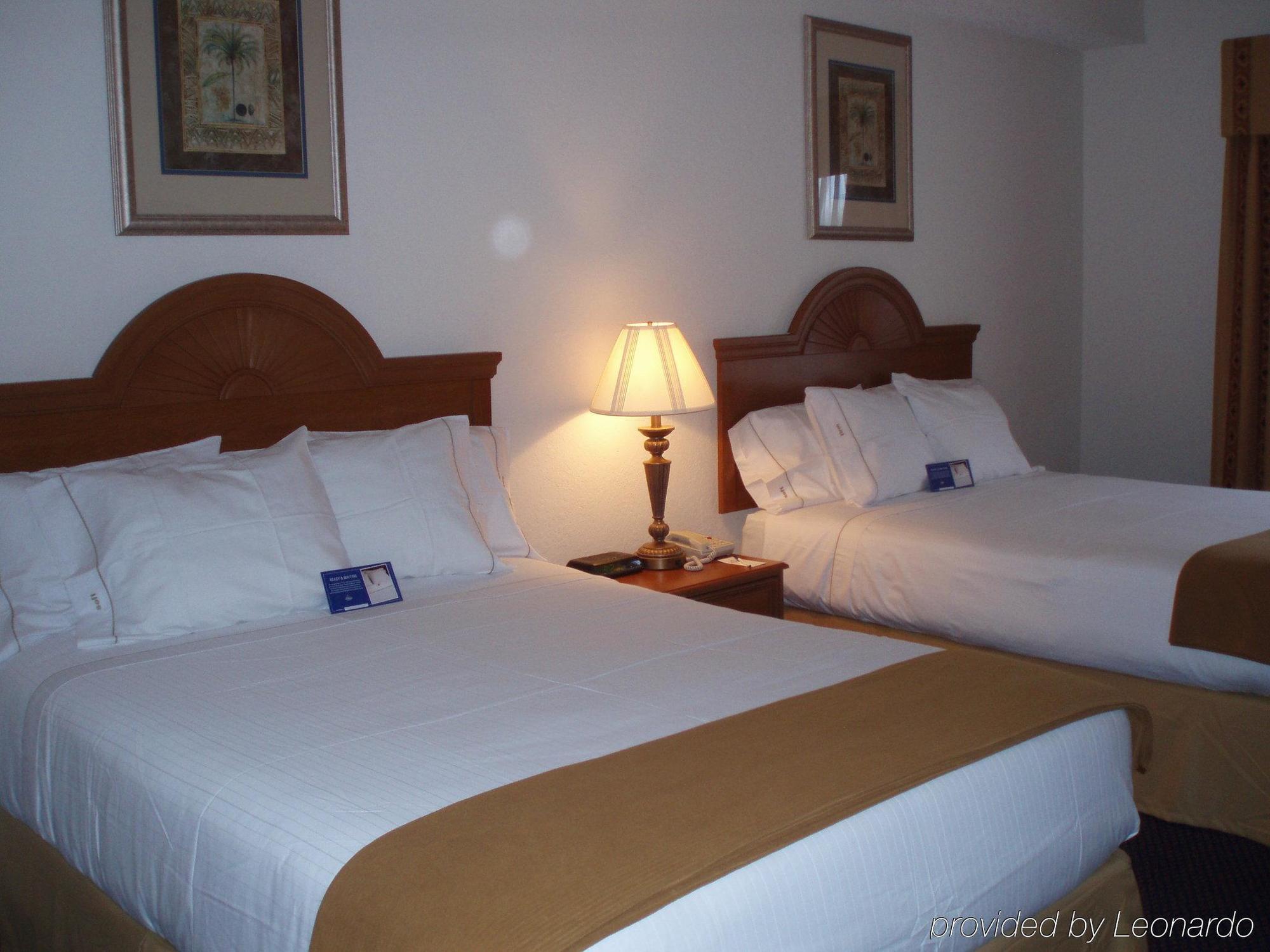 Express & Bonita Springs/naples By Ihg Hotel Bonita Springs