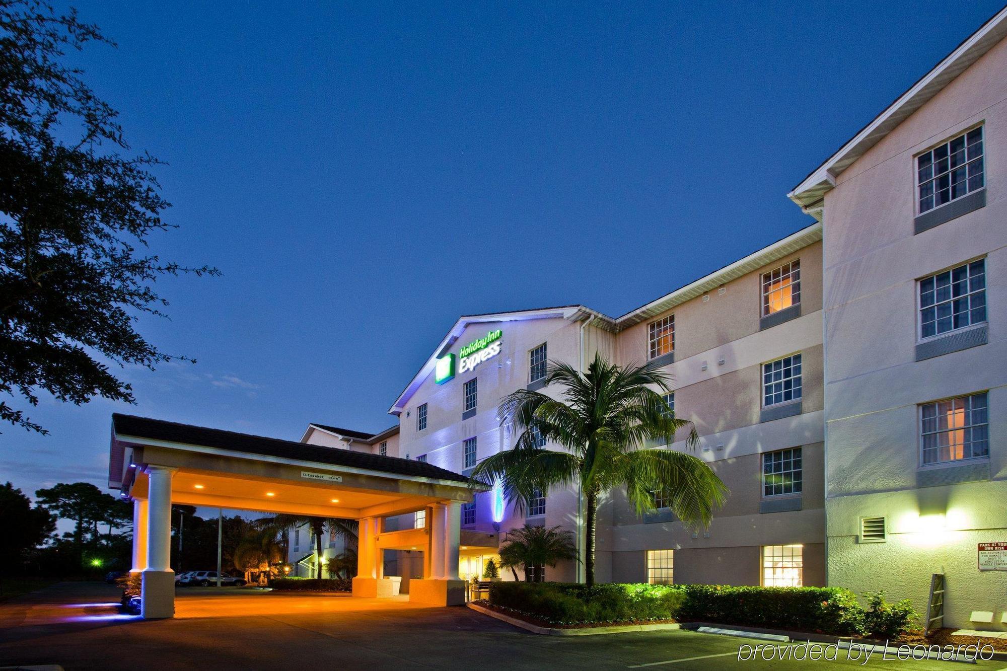 Express & Bonita Springs/naples By Ihg Bonita Springs