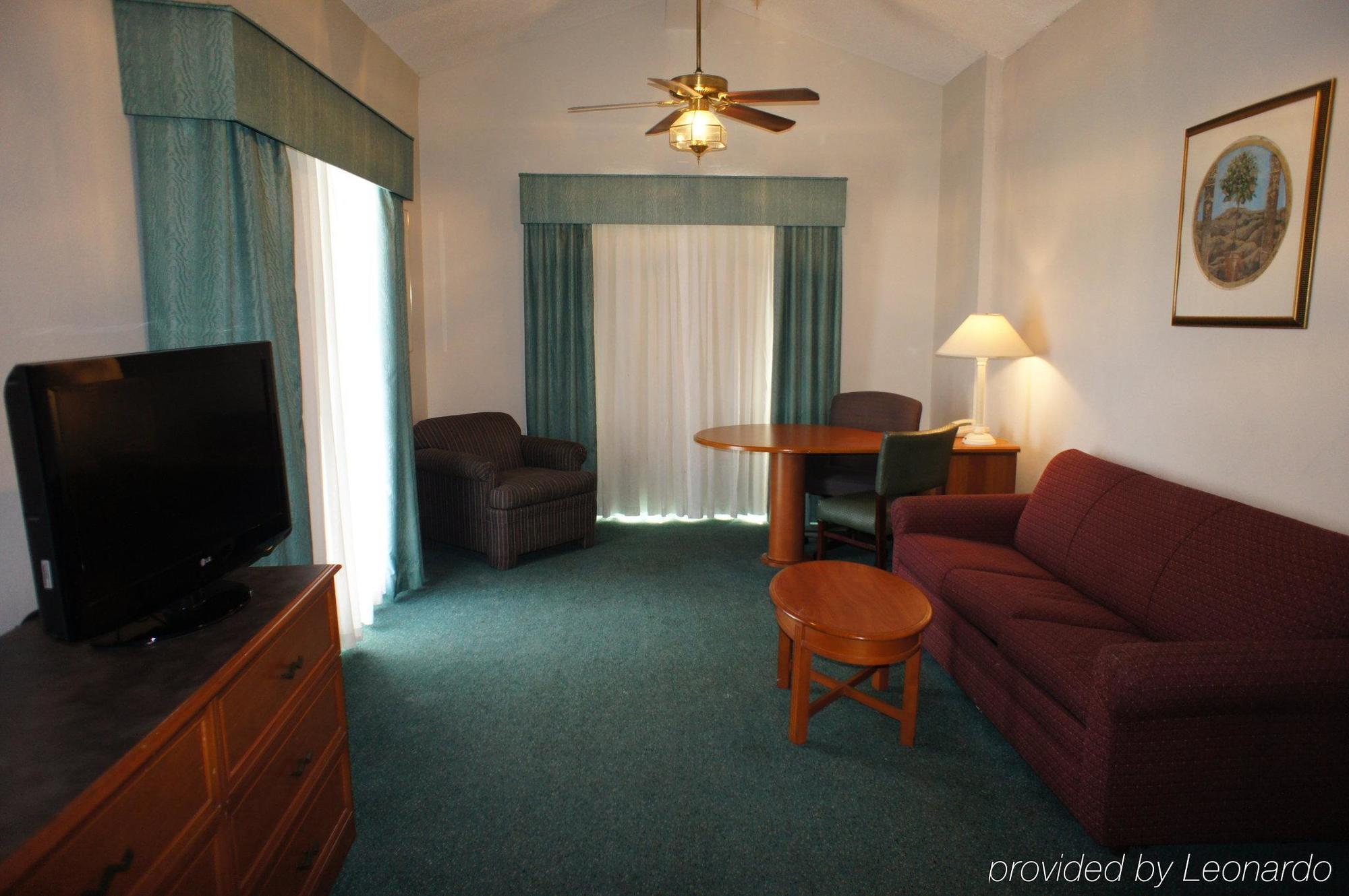 Days By Wyndham Baymeadows 2*