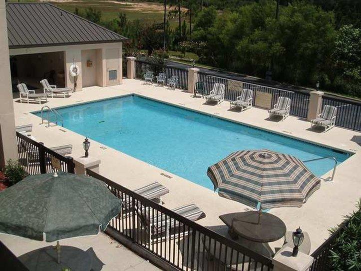 Hotel Town &