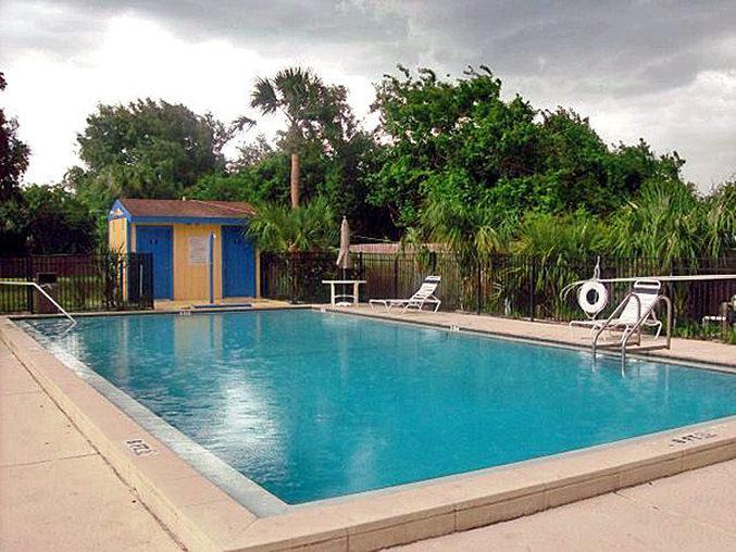 6-tampa, Fl - Fairgrounds Hotel