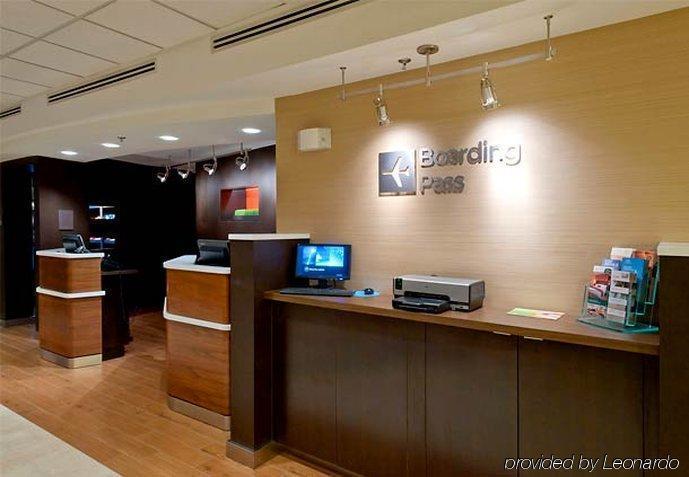 Hotel Courtyard By Marriott Orlando Mary North