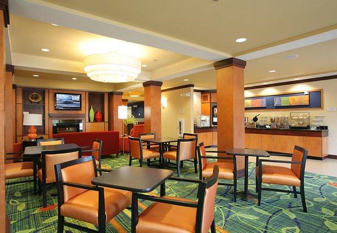 Hotel Fairfield And By Marriott Kennedy Space Center Titusville