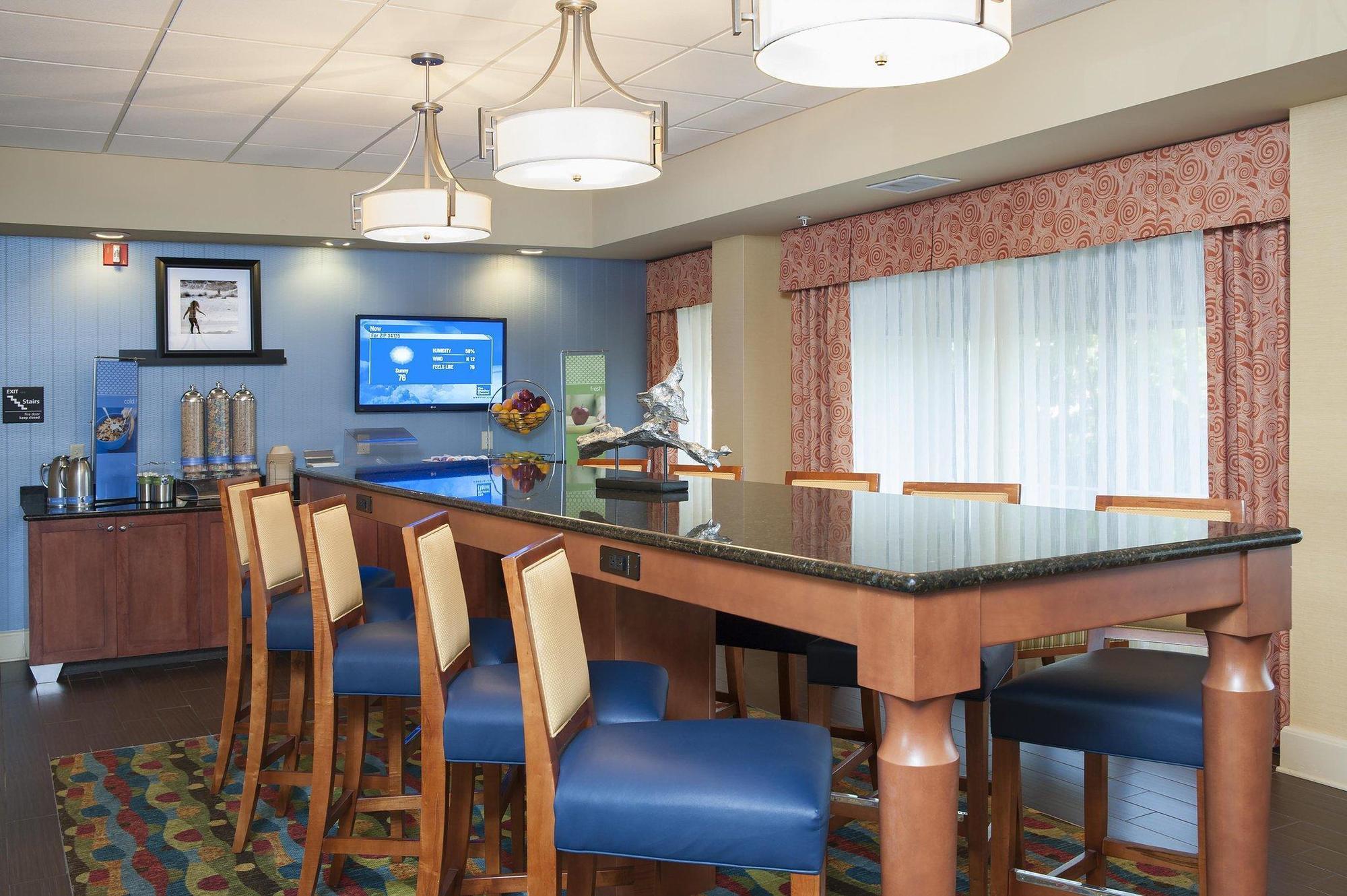 Hampton Naples North Hotel