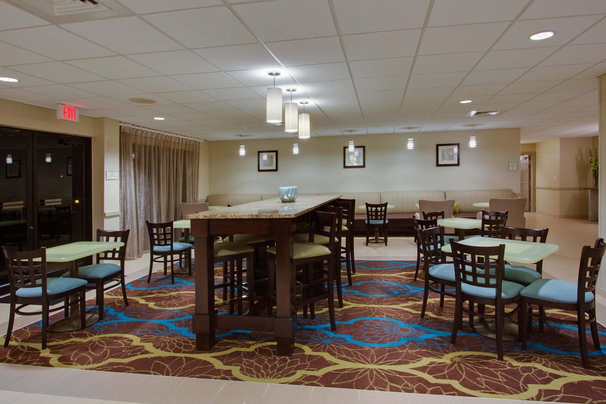 La Quinta By Wyndham Naples North