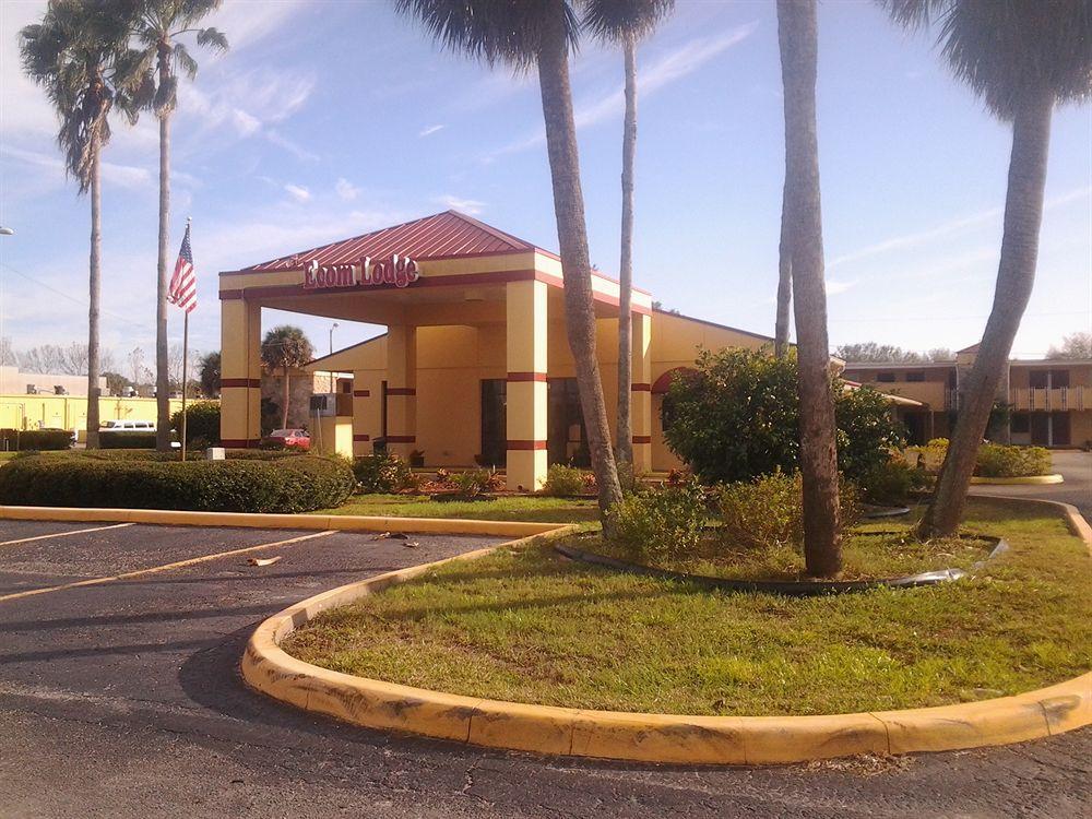 Budget Motel *
