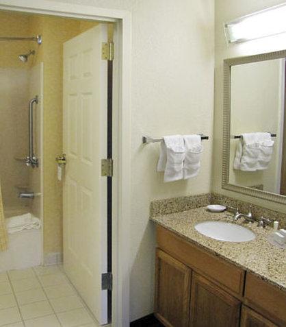 By Marriott Airport 3* Jacksonville