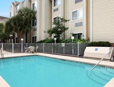 Microtel And 2*