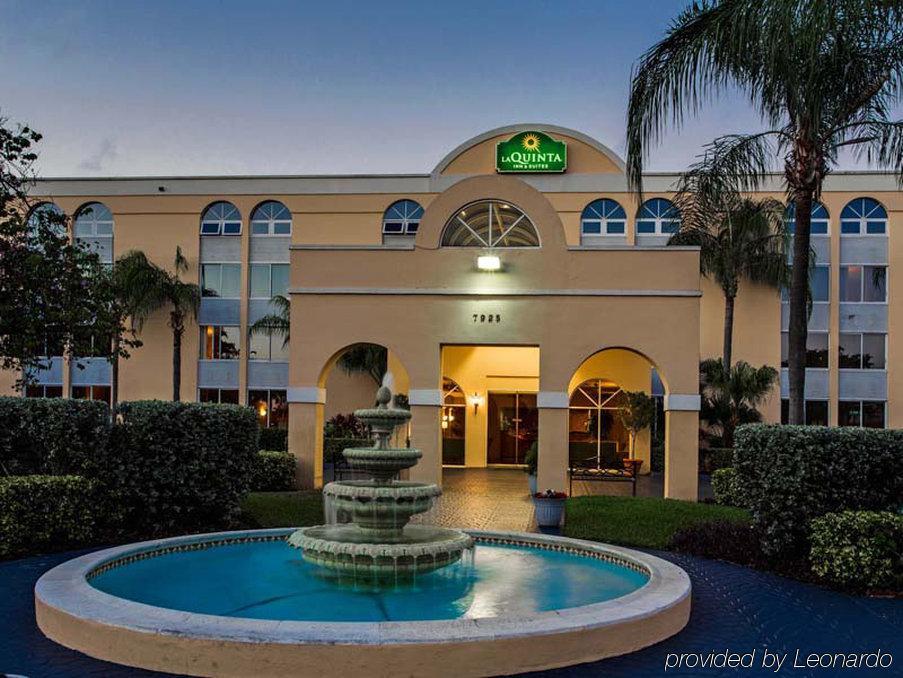 Hotel La Quinta By Wyndham 3*
