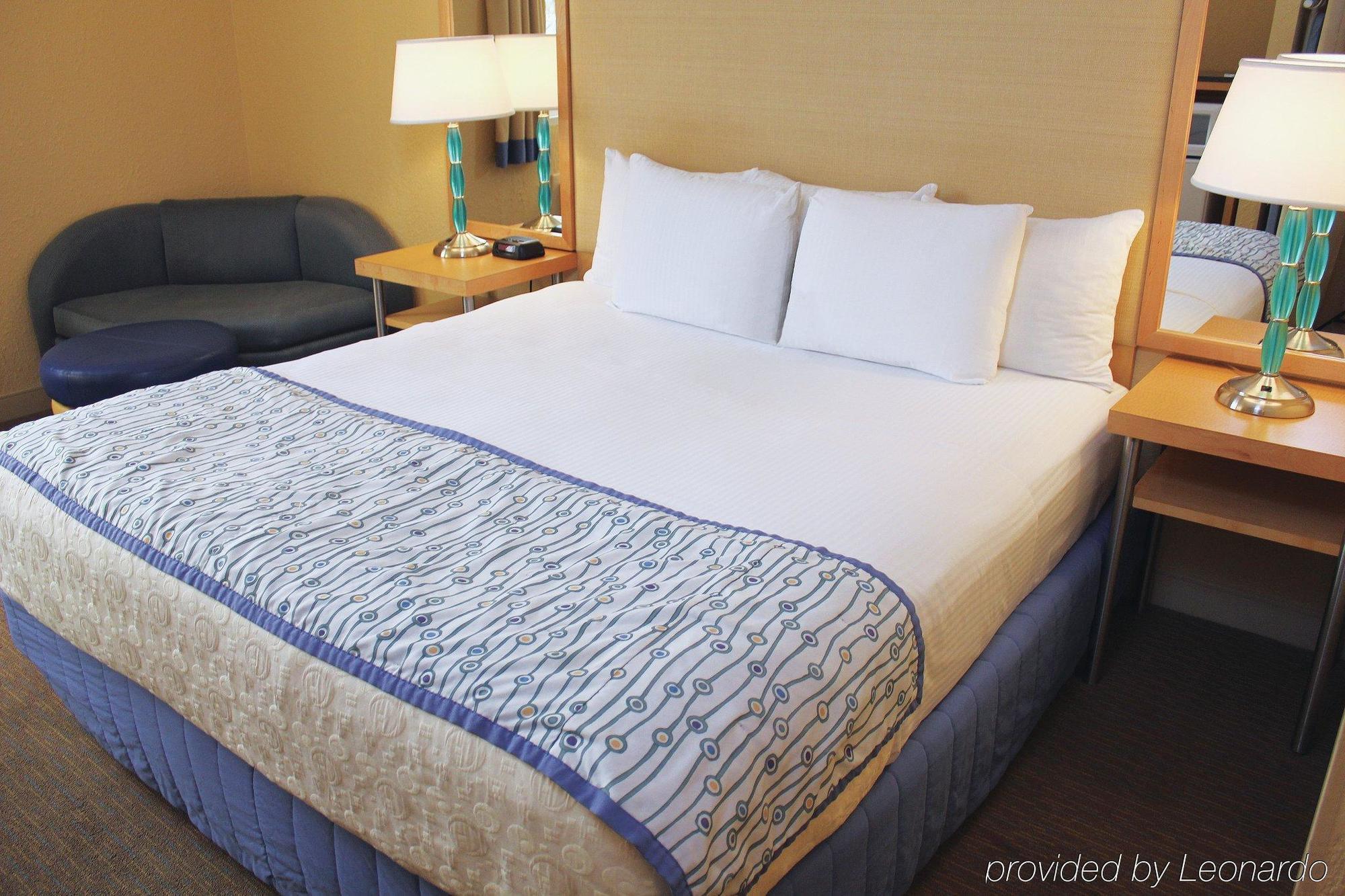 Hotel La Quinta By Wyndham 3*