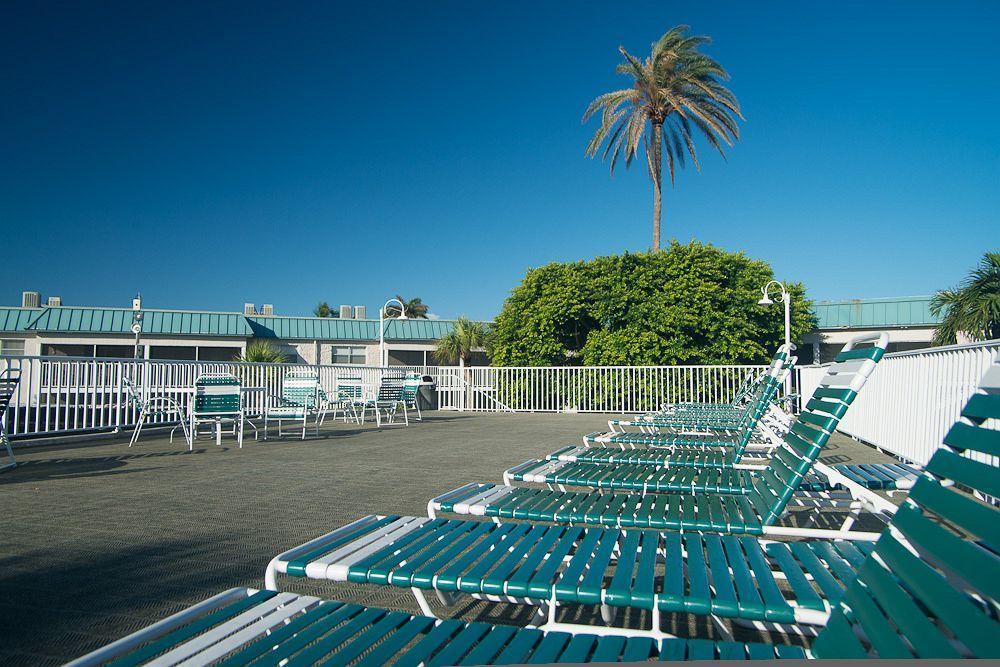 Resort Arms West