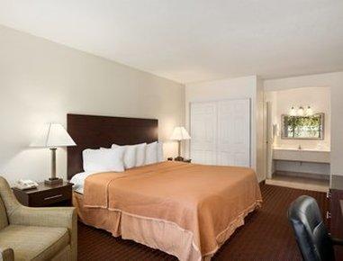 Howard Johnson By Wyndham 2*