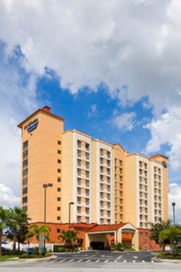 Express & - Nearest Universal By Ihg Hotel