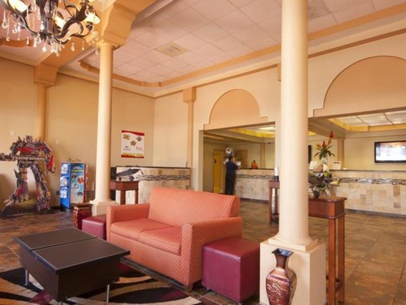 Roomba & At Old Town Hotel Kissimmee