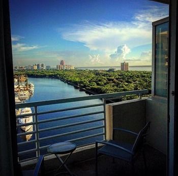 Hotel Gallery One Private Fort Lauderdale