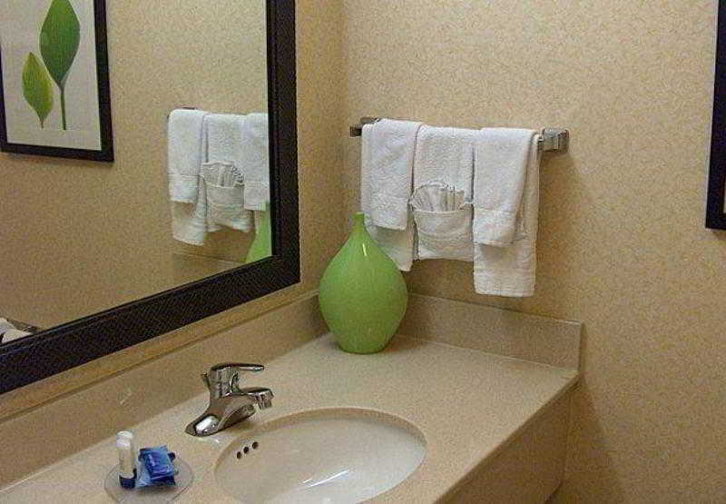 Fairfield By Marriott At Lakewood Ranch - Sarasota Hotel