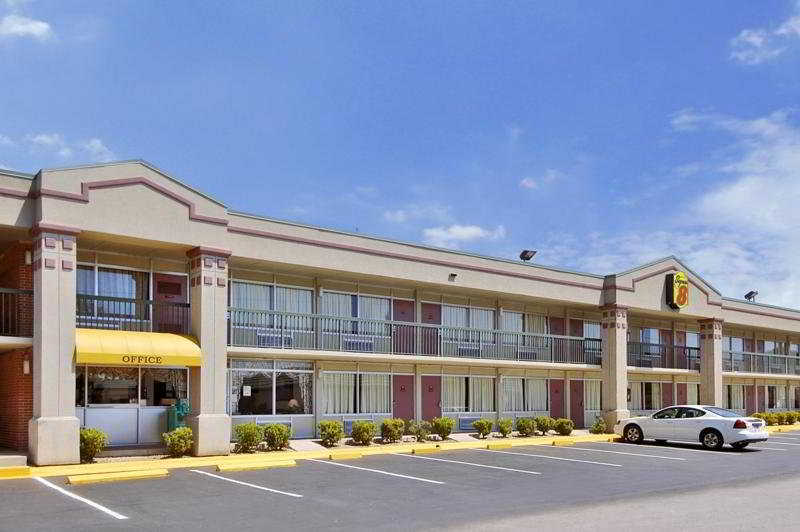 Magnuson Downtown Hotel 2*