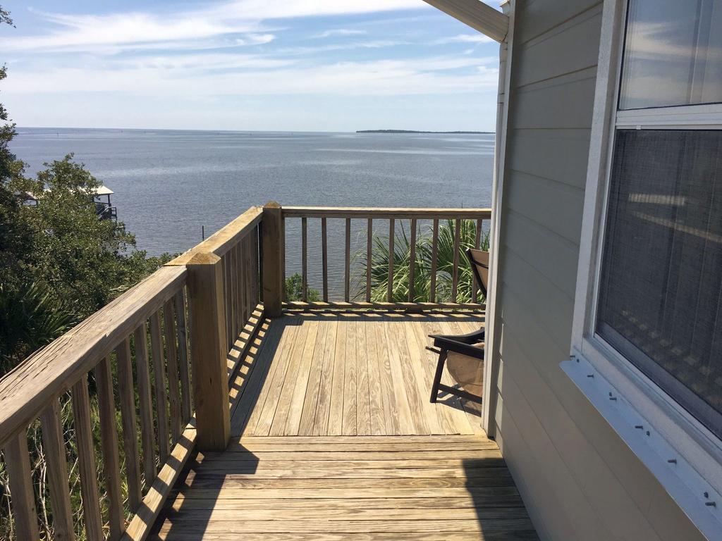 Seahorse Landing #503 Gulf Front Vacation * Cedar Key