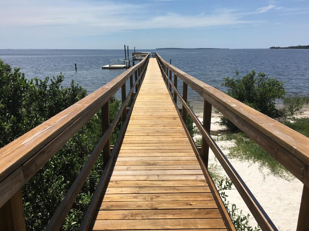Seahorse Landing #503 Gulf Front Vacation * Cedar Key