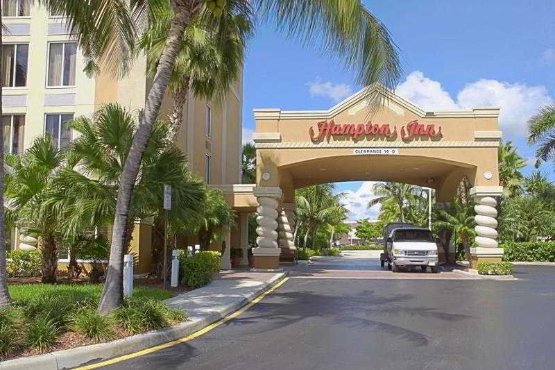 Hampton Lauderdale Hotel Plantation