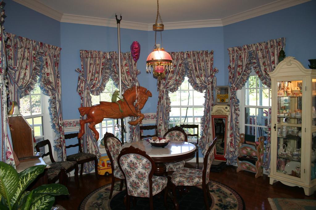 Heron Cay Lakeview