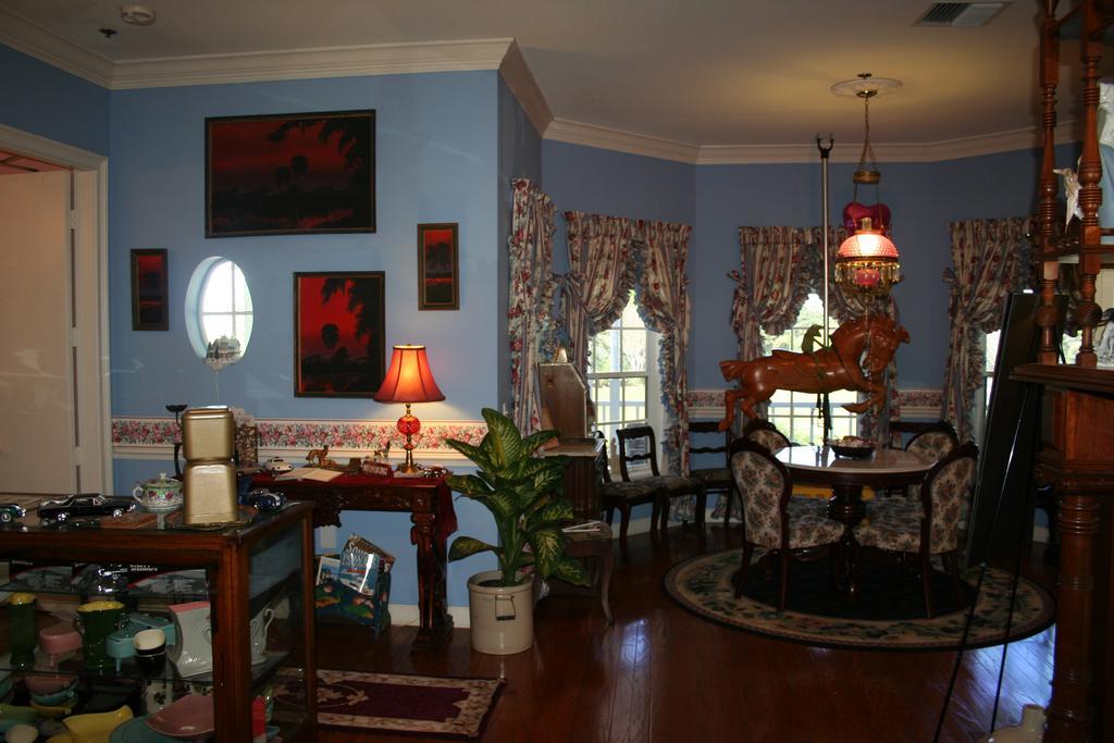 Heron Cay Lakeview